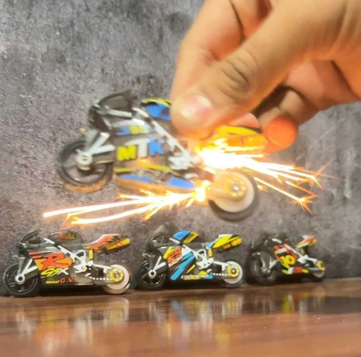Fire Bike Keychain – photo 2