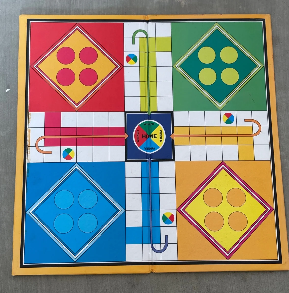 Magnetic Ludo