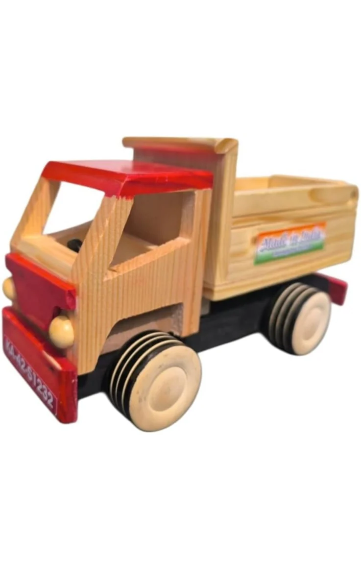 Wooden Lorry – photo 5
